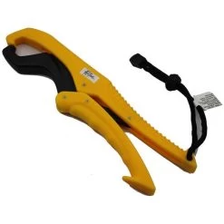 Pryml Lip Grip -Fishing Supplies Sale BCF 563999 03 hi res